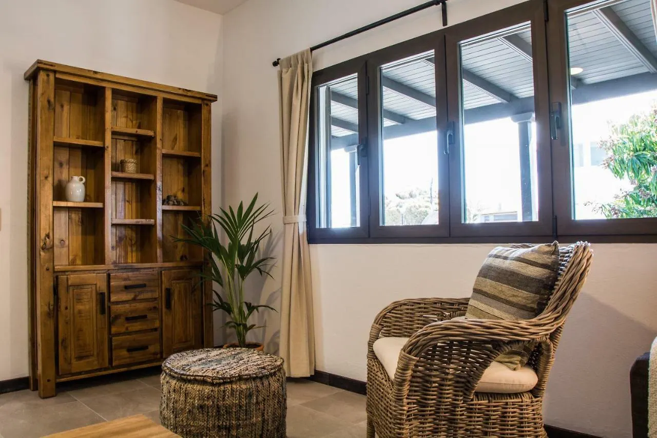 Casa Tahiche - Jacuzzi, Wifi & Bbq Villa Spain